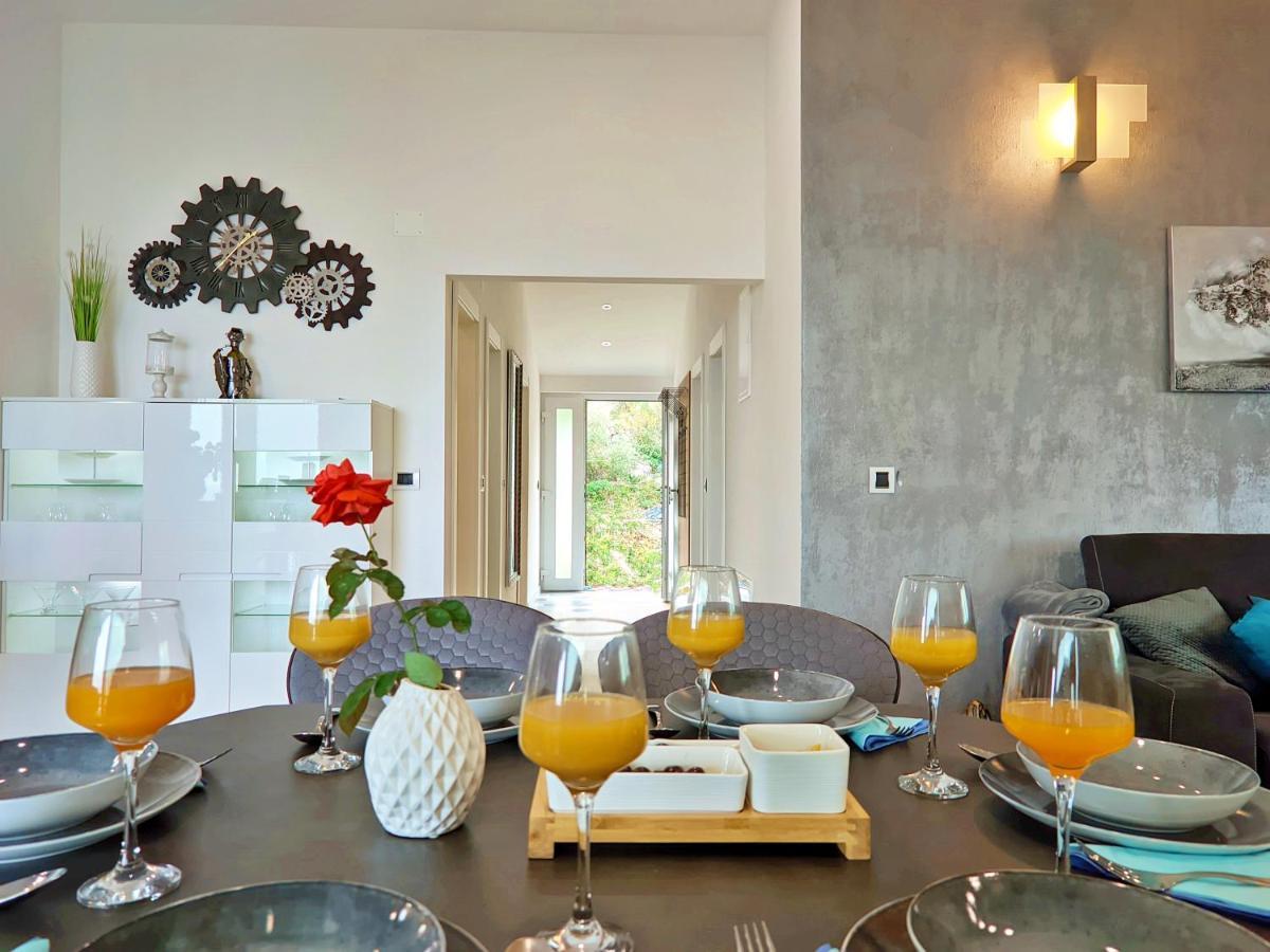 Luxury Sunrise Jacuzzi Apts, 50 M From The Beach Kali Eksteriør bilde